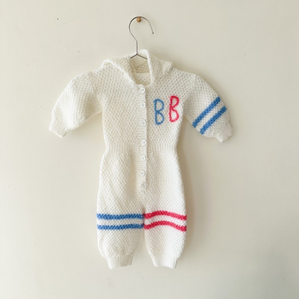 Knitted Baby One Piece Button Front Jumpsuit with Hood. Initials “BB”. Size-0-3m